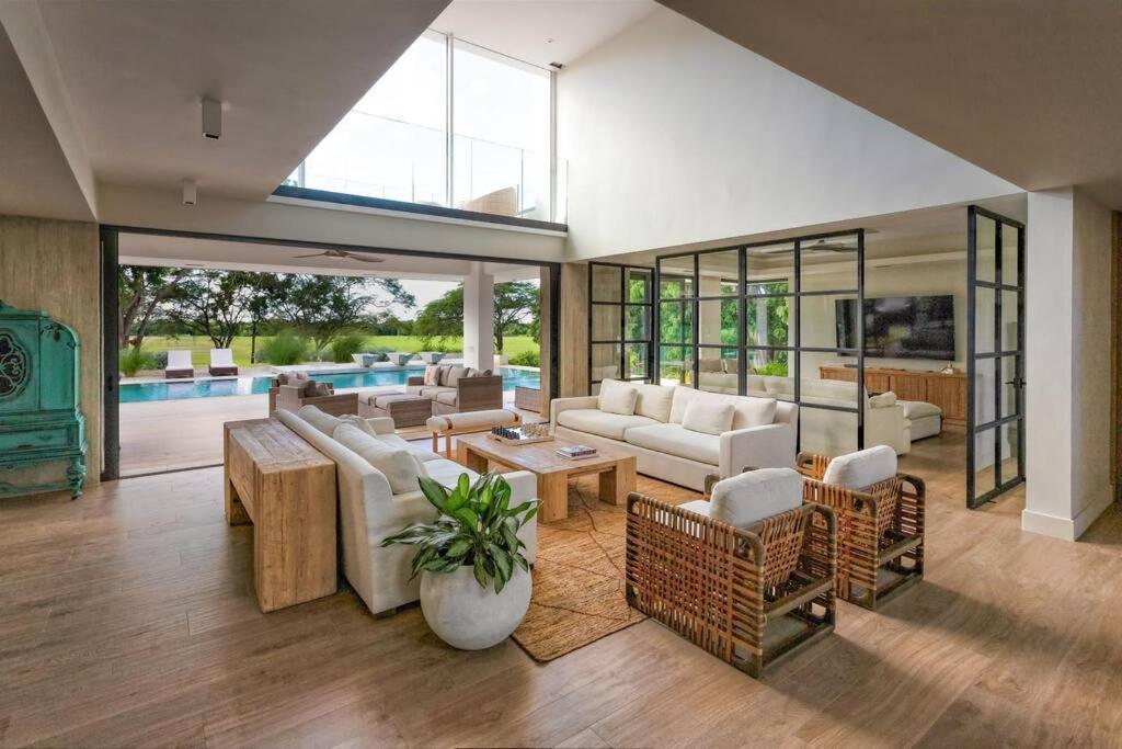 לה רומנה Villa Polos, Prestigious Haven In Casa De Campo מראה חיצוני תמונה